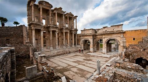 E­f­e­s­ ­A­n­t­i­k­ ­K­e­n­t­i­­n­e­ ­­U­N­E­S­C­O­­ ­M­ü­j­d­e­s­i­